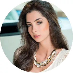 Laura Osorio - Model