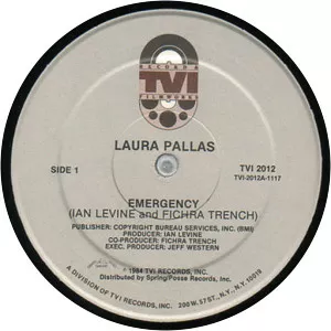 Laura Pallas - Musical artist