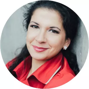 Laura Tatulescu - Romanian opera singer