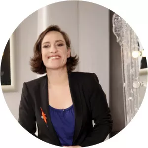 Laura Vasconcelos photograph