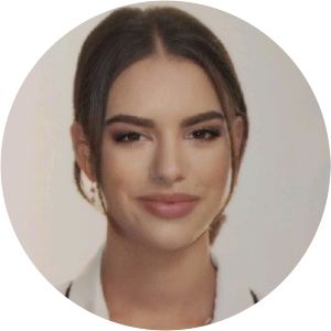 Laura Vázquez López