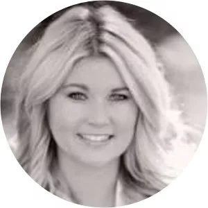 Lauren Asher - Author