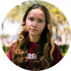 Lauren Hogg - American author