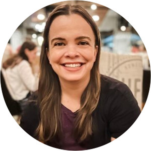 Lauren Mayeux - Actress