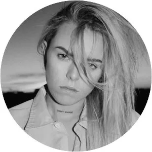 Lauren Sanderson - Musical artist