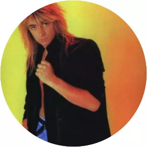 Laurence Archer - Guitarist