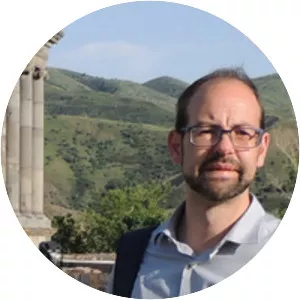 Laurent Chrzanovski - Author