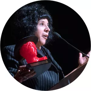 Laurie Gallardo - Voice actress