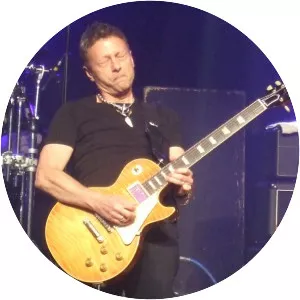 Laurie Wisefield - English guitarist