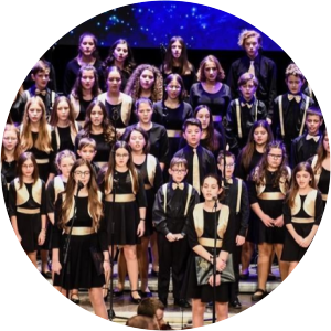 Lautitia Kóruscsalád - Musical artist