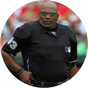 Laz Díaz - American umpire