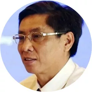 Le Duc Vinh - Politician