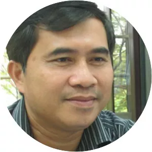 Le Quang Hung - Politician