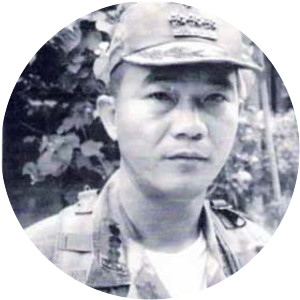 Le Quang Luong - Military personnel