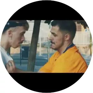 Le Rue Boys - Musical group