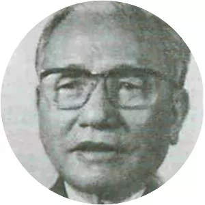 Le Thanh Nghi - Politician