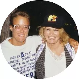 Lea Nikki Bacharach - Burt Bacharach's daughter