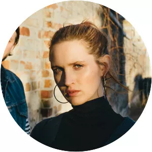 Lea Santee - Musical artist