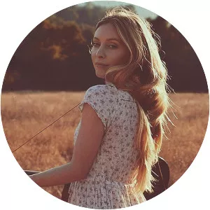 Leah James photograph