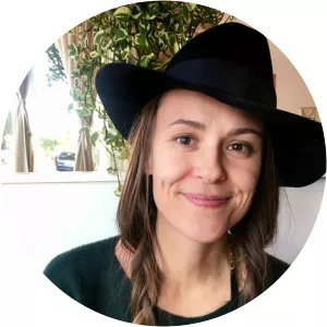 Leah Justine Barlow photograph