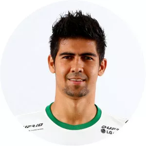 Leandro Almeida - Football defender
