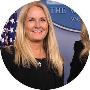 Leanne McEnany photograph