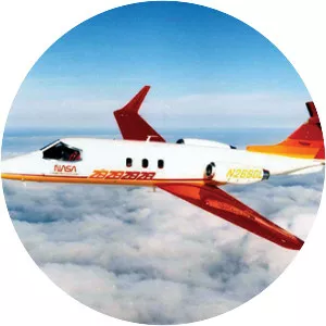 Learjet 28