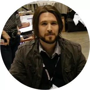 Lee Bermejo photograph