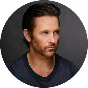 Lee-Cabrera - Musical group