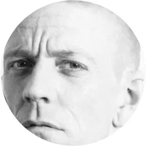 Lee Oakes - English actor