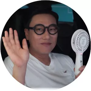 Lee Sang-min - South Korean singer