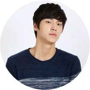 Lee Tae-hwan - South Korean actor