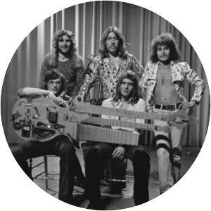 specs hildebrand left side - Musical band