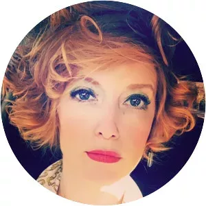 Leigh Nash - American singer-songwriter