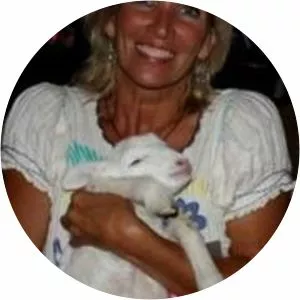 Leisha Pickering - Chip Pickering's ex-wife