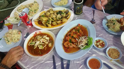 Lek seafood - Restaurant