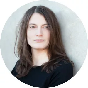 Lena Kiefer - Author