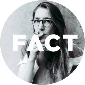 Lena Willikens - Musical artist