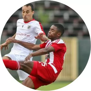 Lenda Vumbi - French footballer