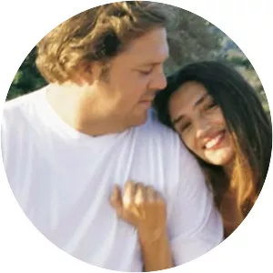 Leo Blakstad - Executive ‧ Ángela Molina's husband