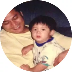 Leo Daez - Mikael Daez's father