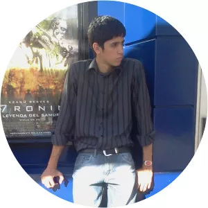 Leo Emanuel - Musical artist ‧ Ari Emanuel's son