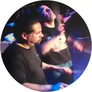 Leo Rosales - Musical artist