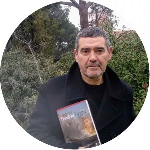 León Arsenal - Writer