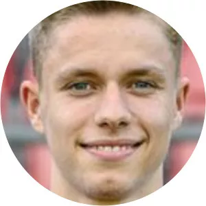 Leon Benning - Football player