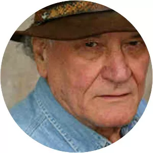 León Chávez Teixeiro