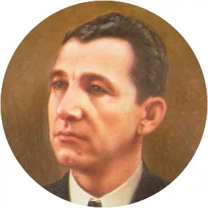 León Cortés Castro