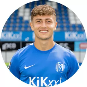 Leon Kugland - Football player