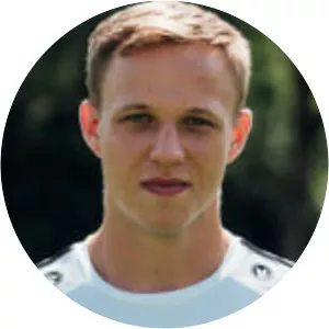 Leon Lindenthal - Football player