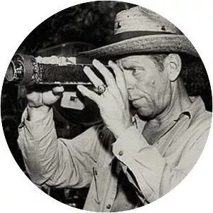 Leonard Smith - American former American football player